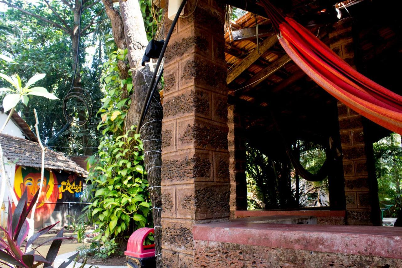 That Crazy Hostel Anjuna Luaran gambar